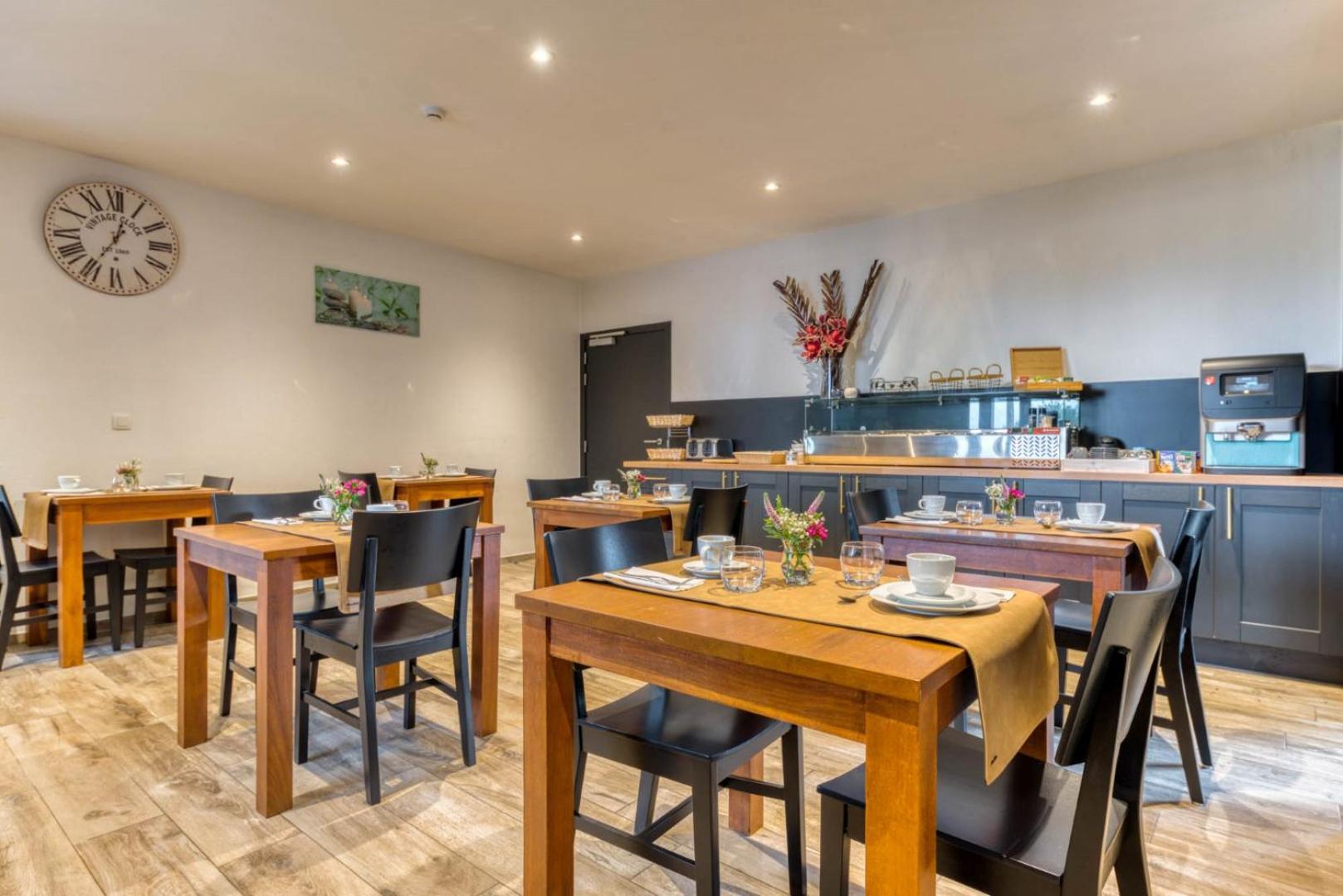 Hotel Mosa Hermalle-sous-Argenteau 外观 照片