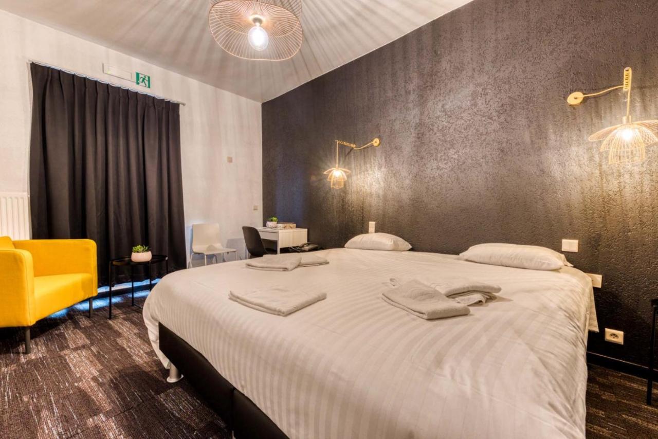 Hotel Mosa Hermalle-sous-Argenteau 外观 照片