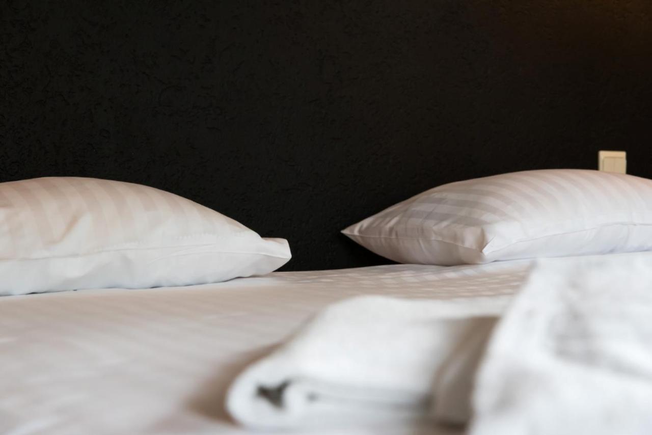 Hotel Mosa Hermalle-sous-Argenteau 外观 照片